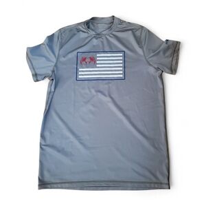KUIU technical t-shirt featuring a stylized flag graphic on the chest Size Small